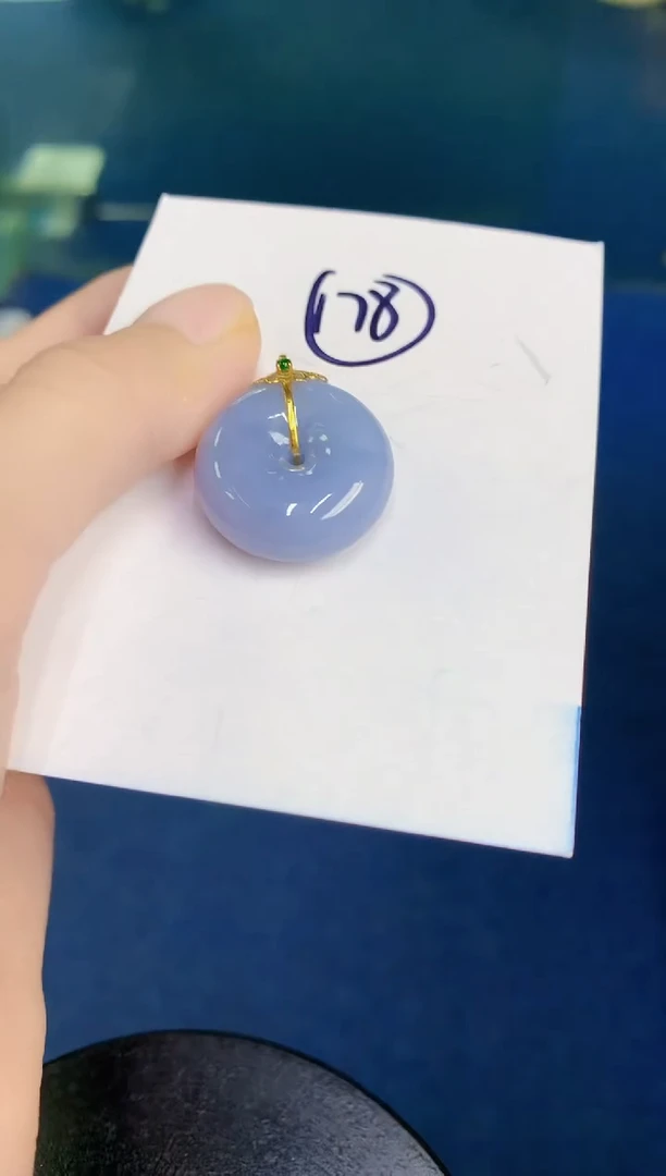 翡翠18K金镶嵌颈饰000000000