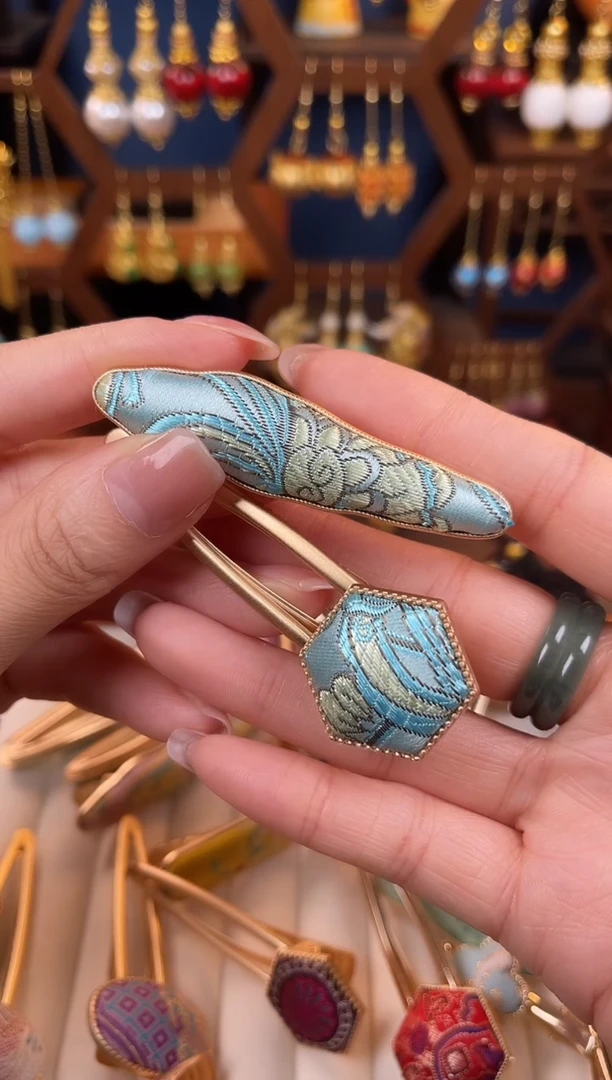 织绣夭****败，三十七号