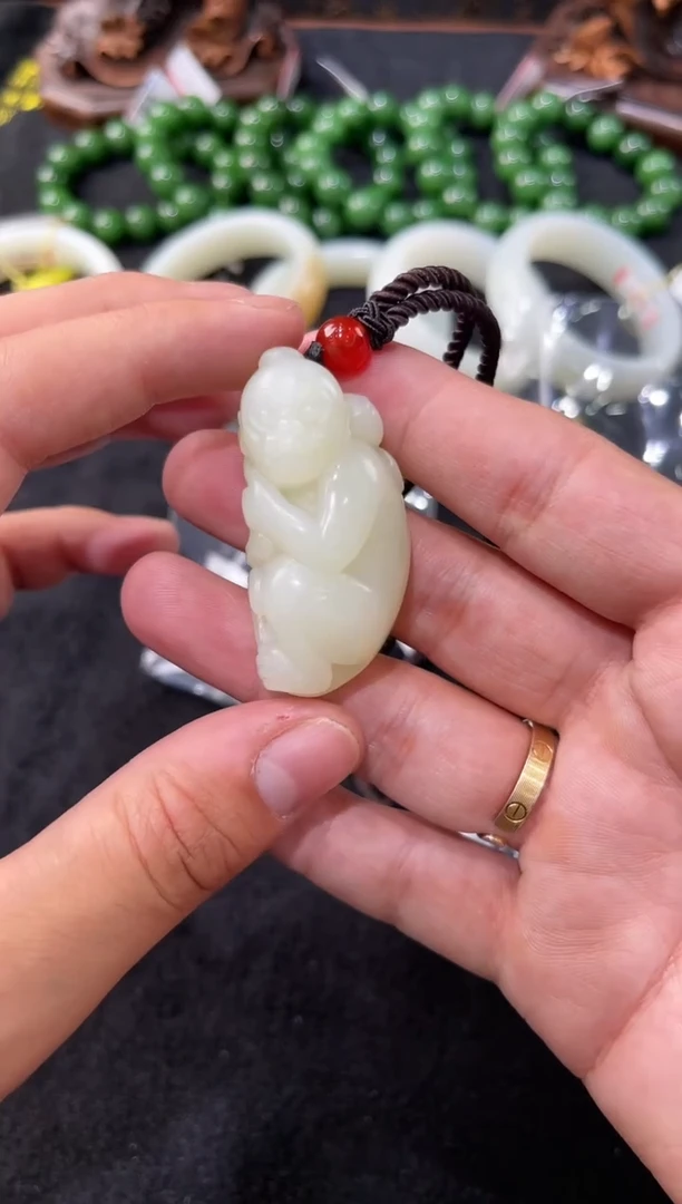 和田玉未镶嵌颈饰小艾严选-和田玉吊坠