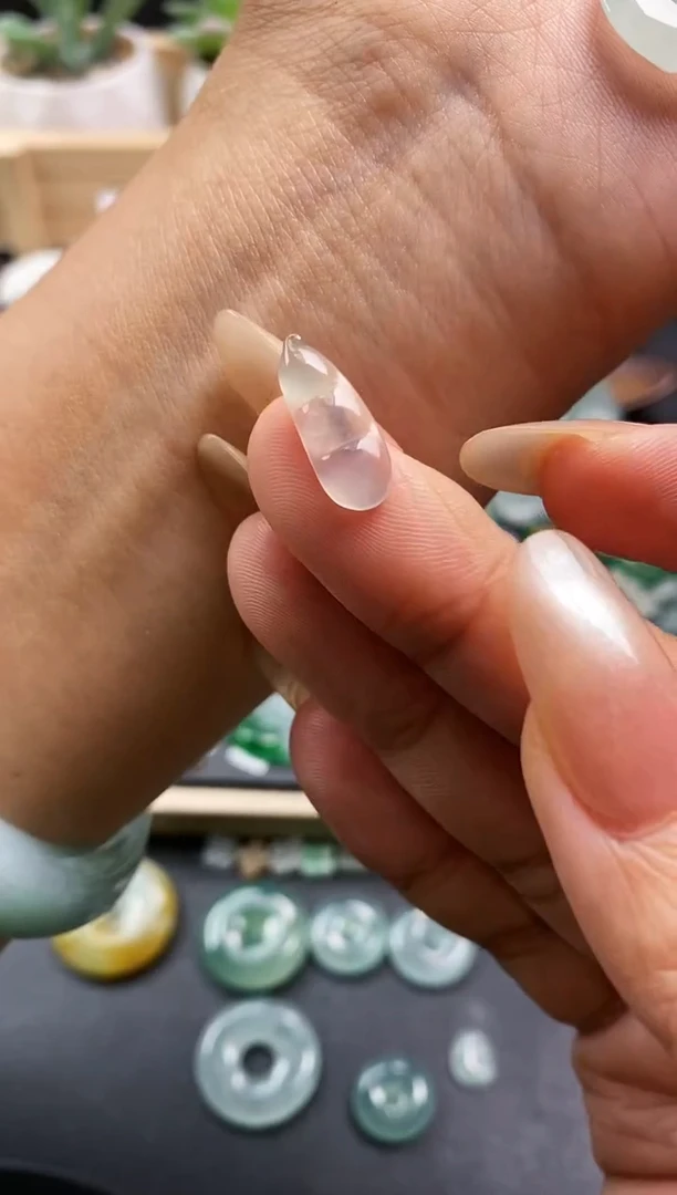 裸石翡翠福利品  福豆