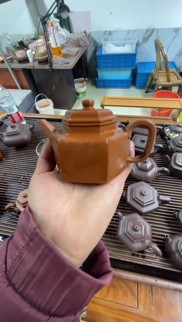 茶壶紫砂德中六发11