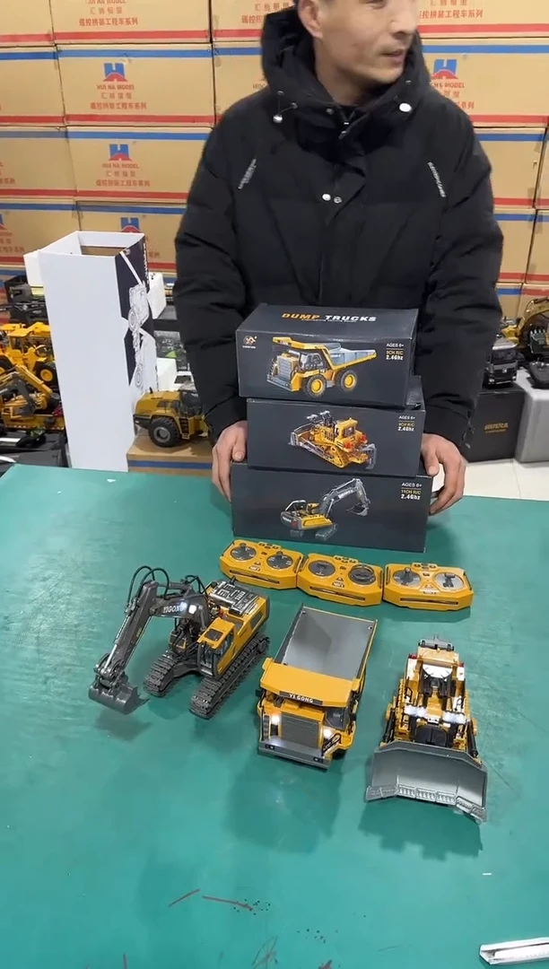 亿工258C挖机+258E自卸+258F推土机三件套