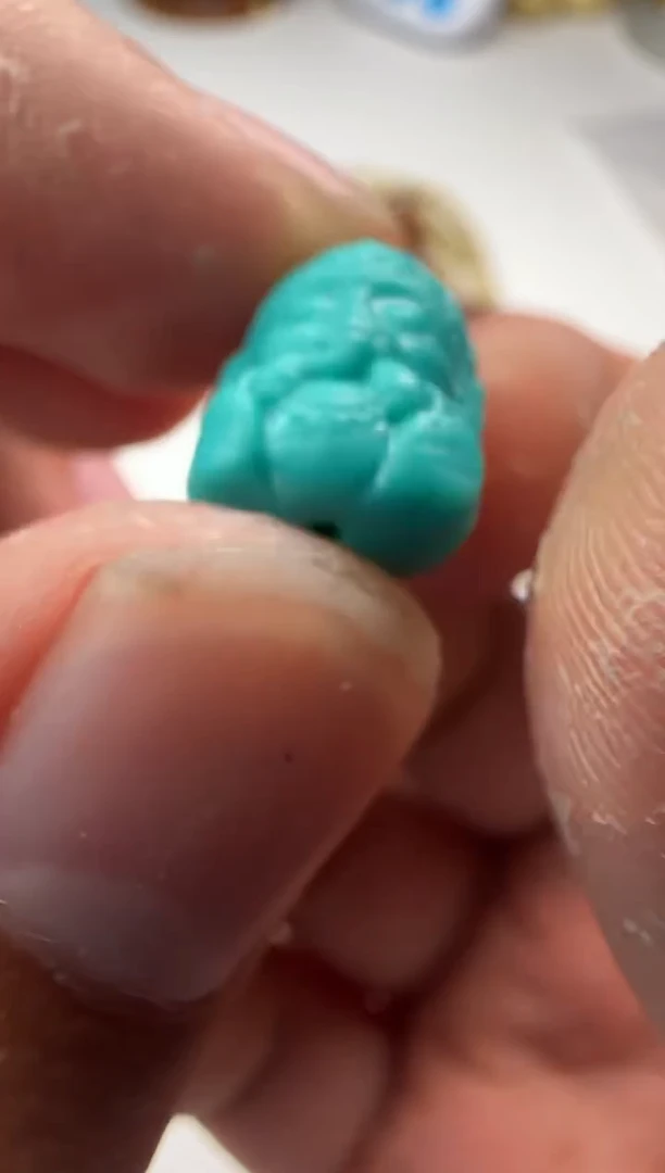 绿松石未镶嵌松石雕刻精品松石雕刻