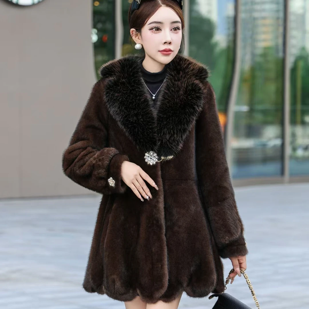 807 秋冬新款女士百搭外套 F04三楼