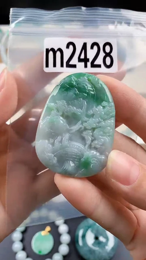 颈饰未镶嵌翡翠天然翡翠吊坠挂件