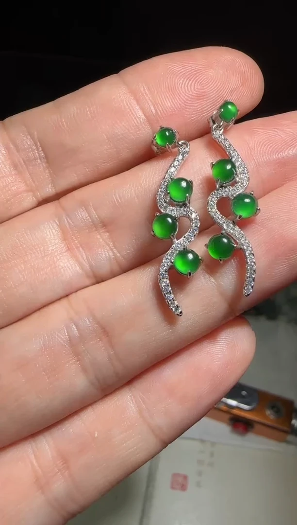 颈饰银S925镶嵌翡翠00006184