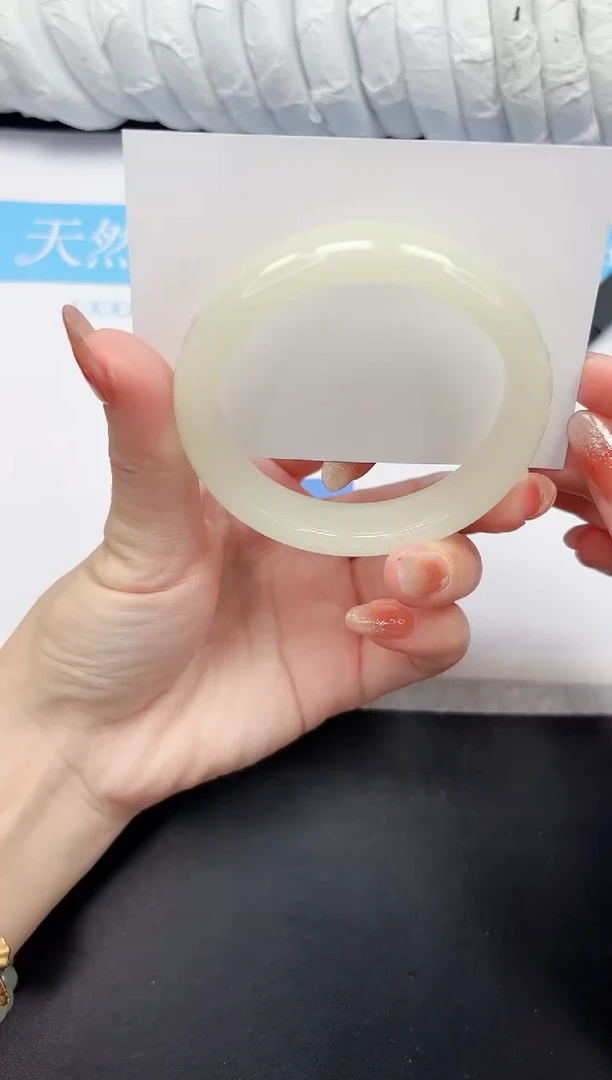 未镶嵌手镯石英质玉60-57.5FMS