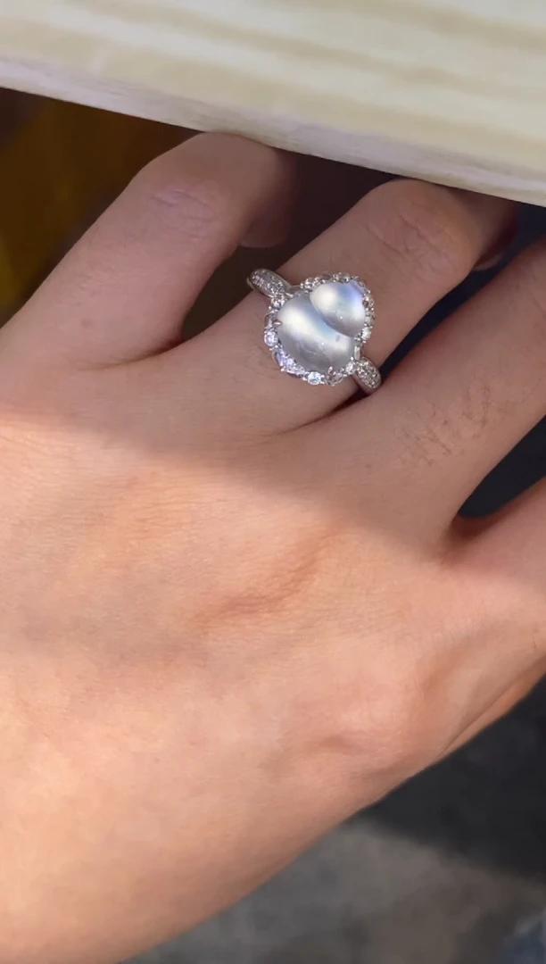 颈饰18K金镶嵌翡翠收到货48小时鉴赏期新年配饰（超时不退不换）