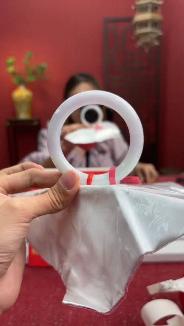 未镶嵌手镯（圆镯）翡翠翡翠手镯