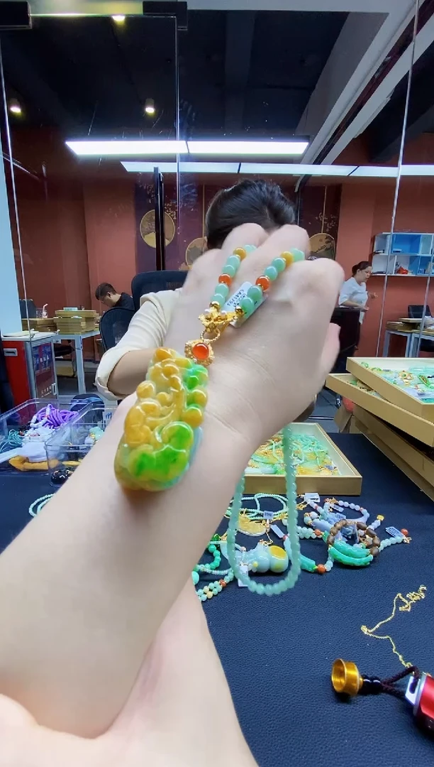 颈饰未镶嵌翡翠翡翠吊坠