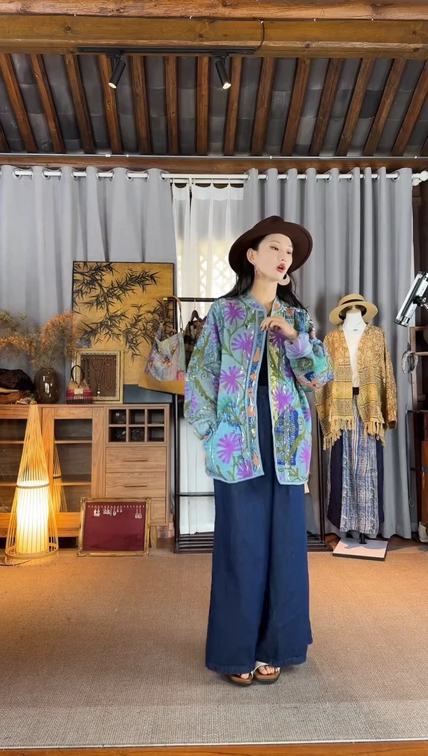 设计师款彩色羊毛绣中长外套