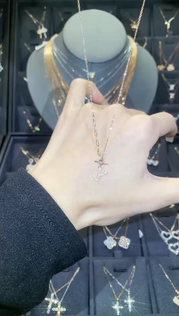 【闪购商品】钻石套链18K金镶嵌18K金玫 多人 字母Y