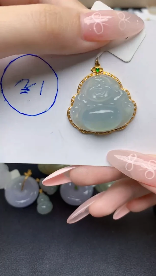 翡翠18K金镶嵌颈饰天然翡翠A货