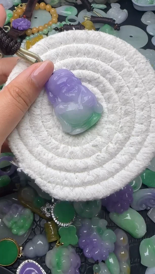 颈饰未镶嵌翡翠缅甸翡翠吊坠