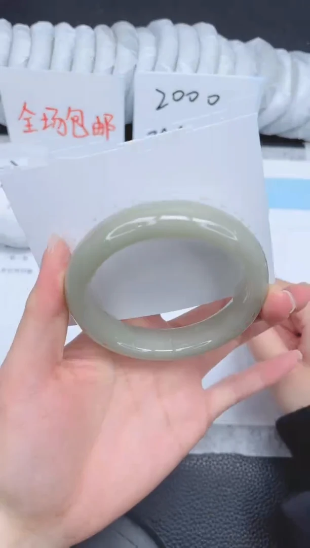 未镶嵌手镯石英质玉A27-57.4