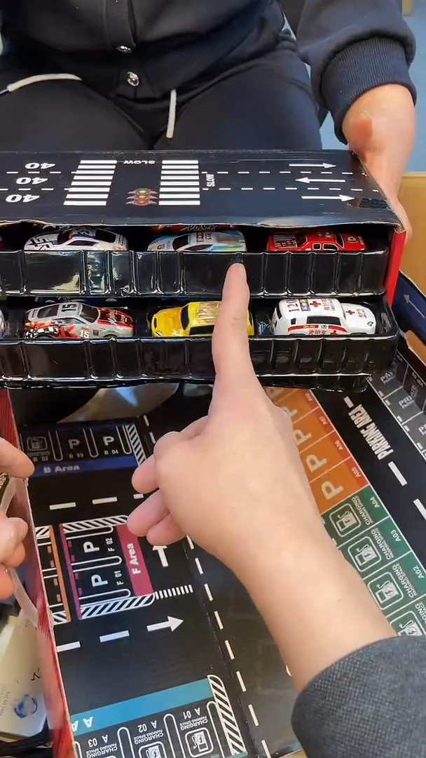 合金红*如图所示 老崔精选