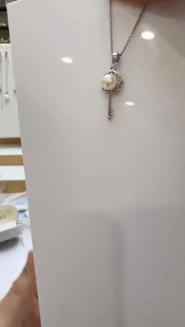 海水珍珠银S925镶嵌吊坠(赠链)7mm 钥匙