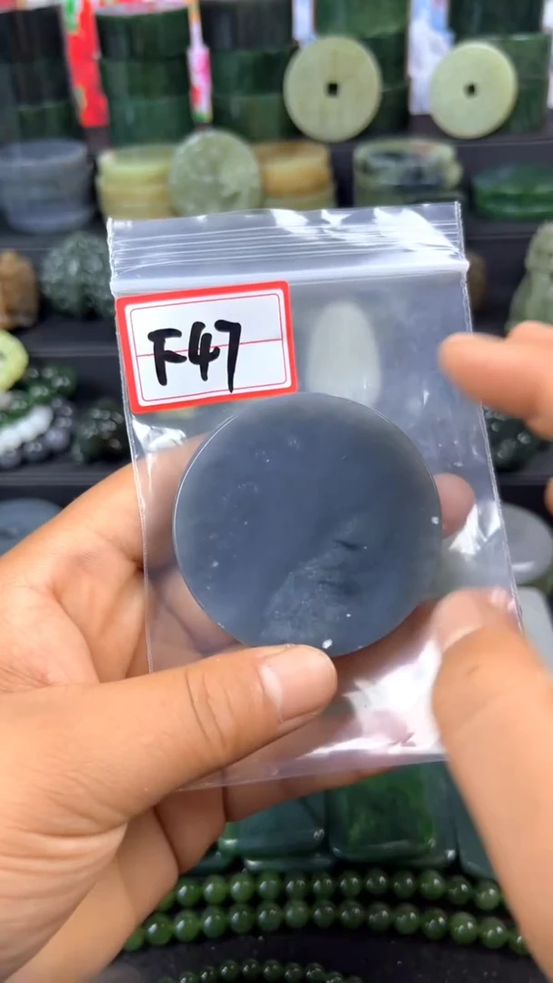 和田玉未镶嵌珠宝半成品镯芯