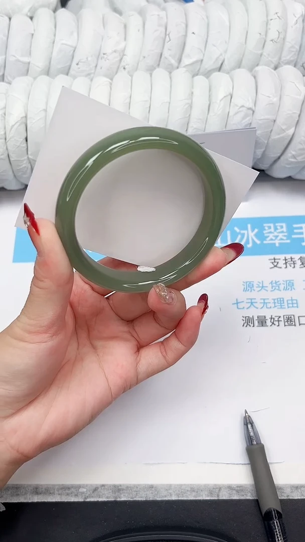未镶嵌手镯石英质玉22-60.5HSH