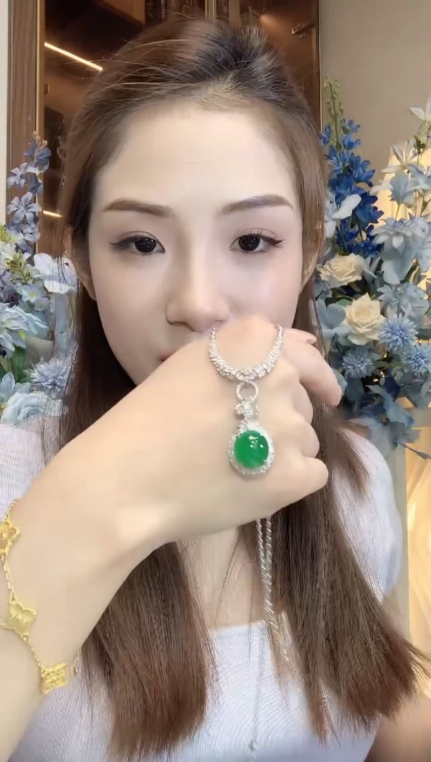 翡翠18K金镶嵌吊坠(不含链)C59翡翠