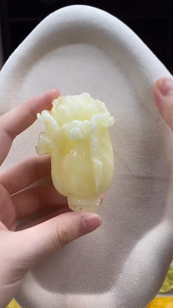 琥珀颈饰未镶嵌吊坠