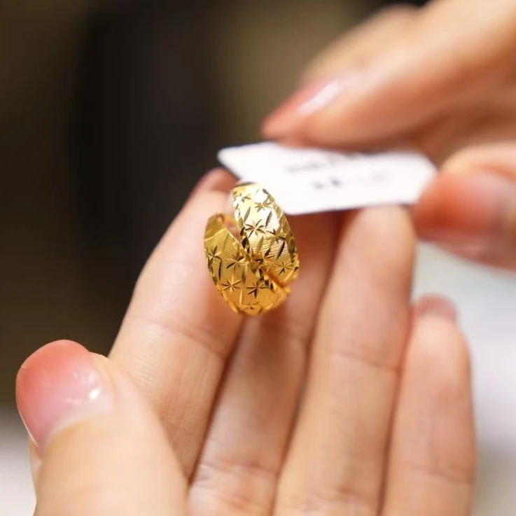 【巧玲专属】足金999妈妈耳环 经典时尚百搭 1.71