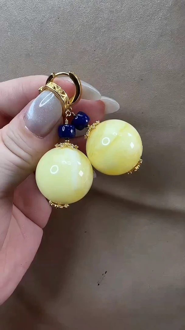 琥珀颈饰未镶嵌耳环