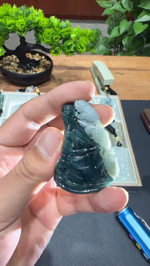 未镶嵌挂件翡翠A货翡翠多样性孤品