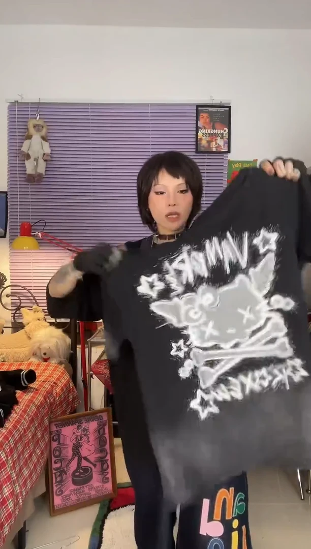 黑色KT上衣短袖斜肩