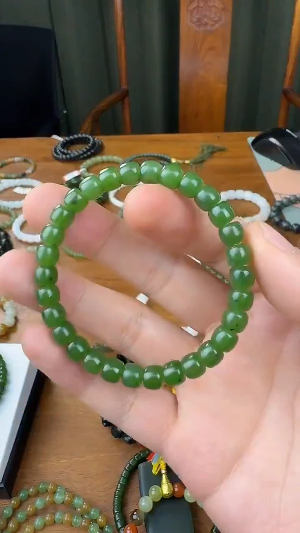 未镶嵌手串和田玉3