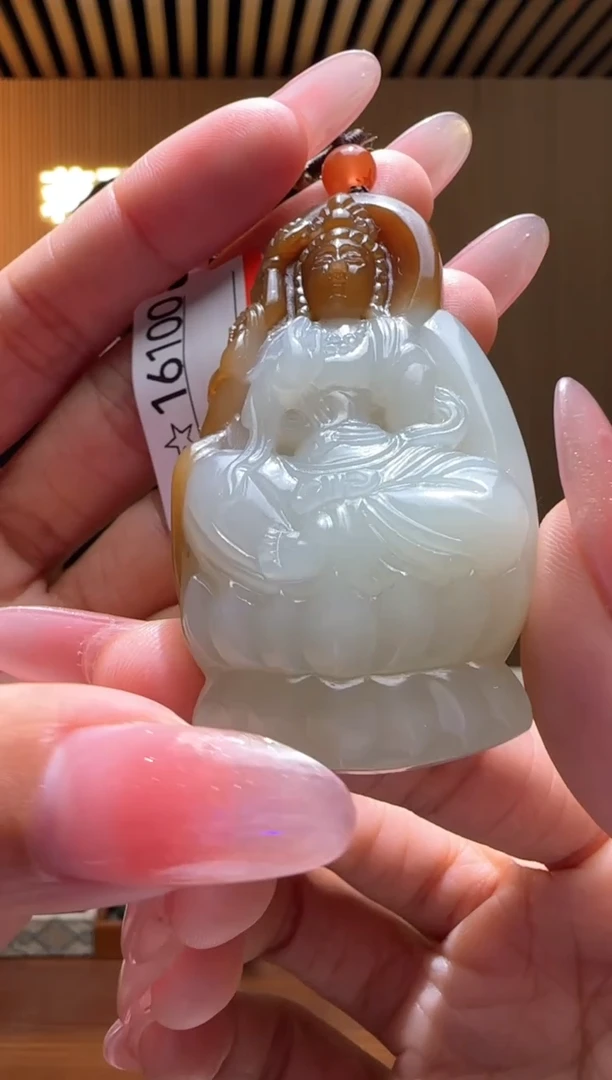 颈饰未镶嵌和田玉0