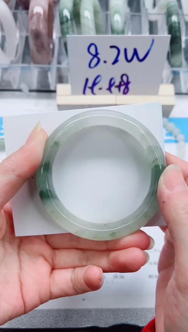 【闪购商品】石英质玉手镯未镶嵌A366-55