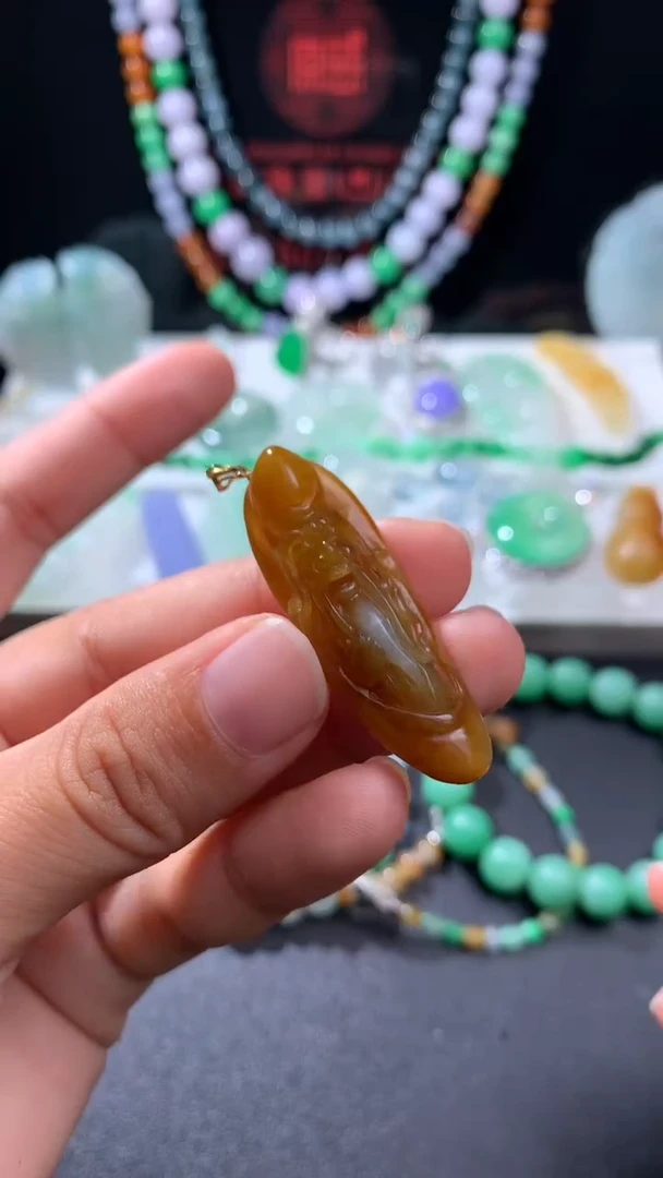 未镶嵌定制翡翠