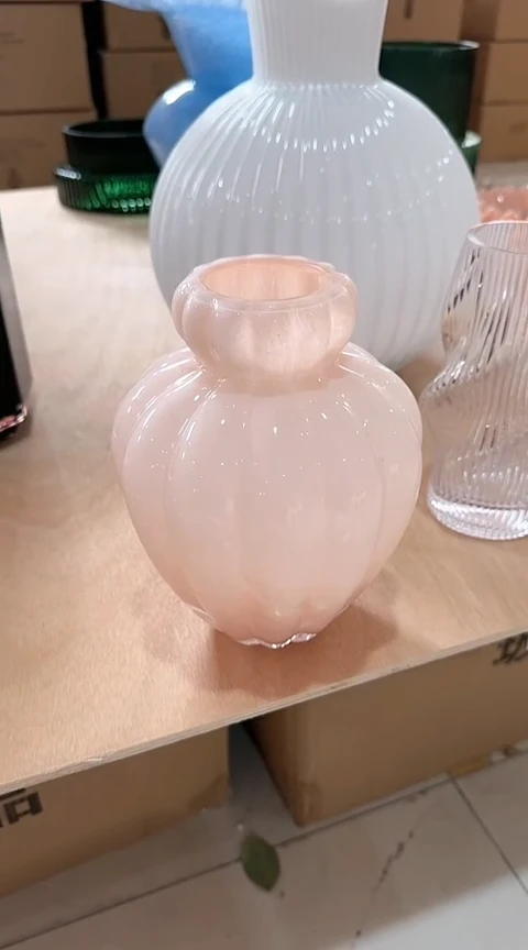 【闪购商品】玻璃粉色奥黛丽