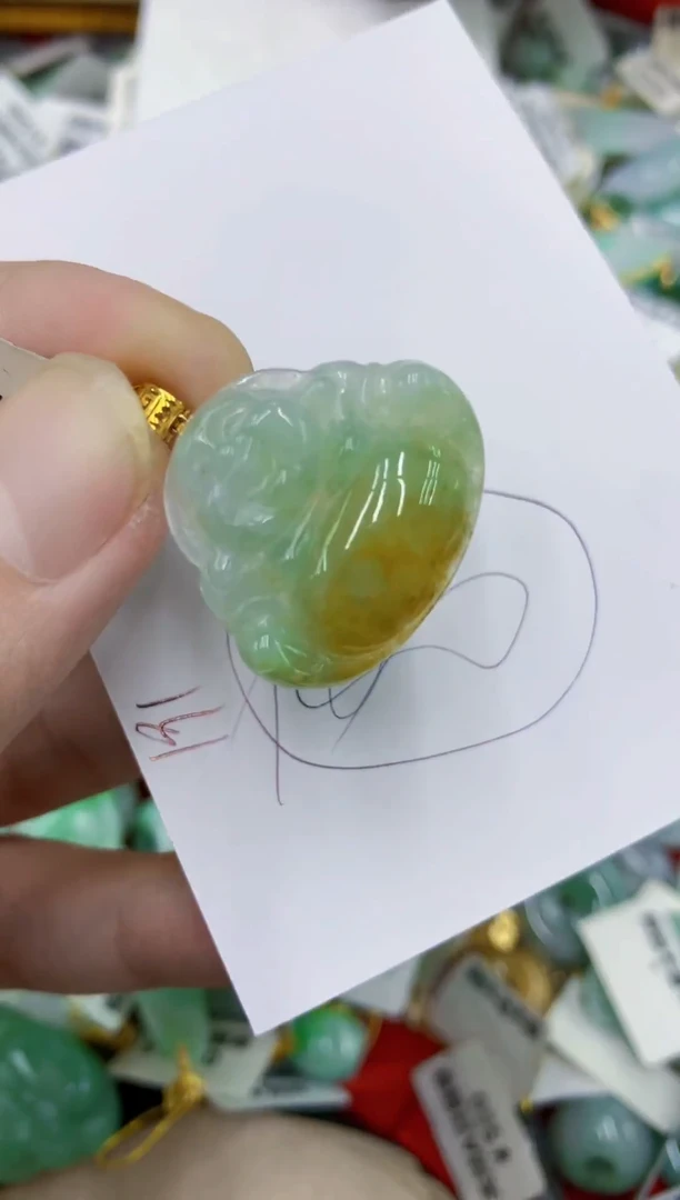 颈饰18K金镶嵌翡翠11111111111