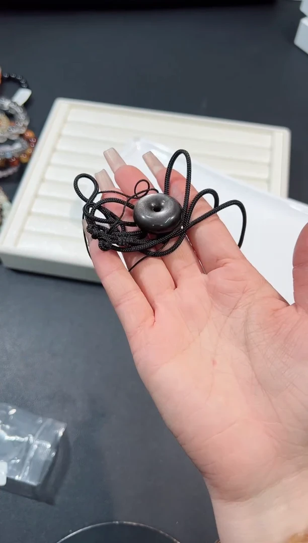 【闪购商品】水晶手串未镶嵌23r多样性发其一