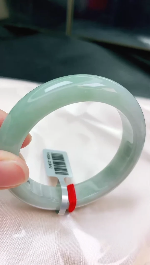 未镶嵌手镯翡翠缅甸天然A货翡翠手镯