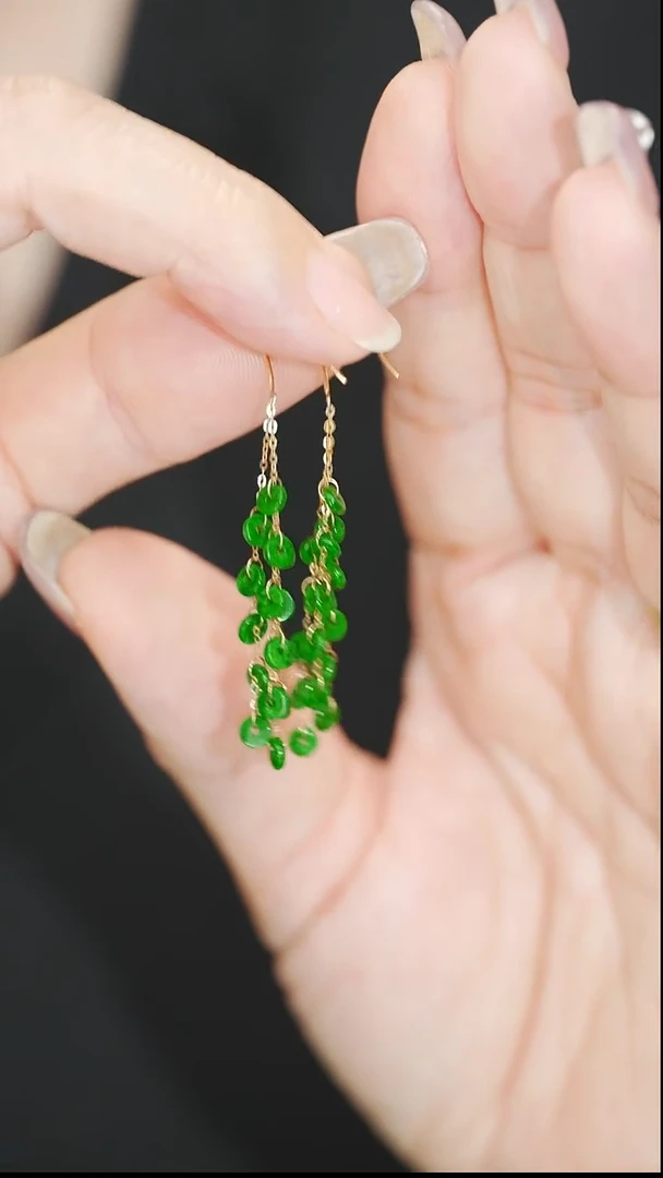 18K金镶嵌翡翠耳饰耳饰