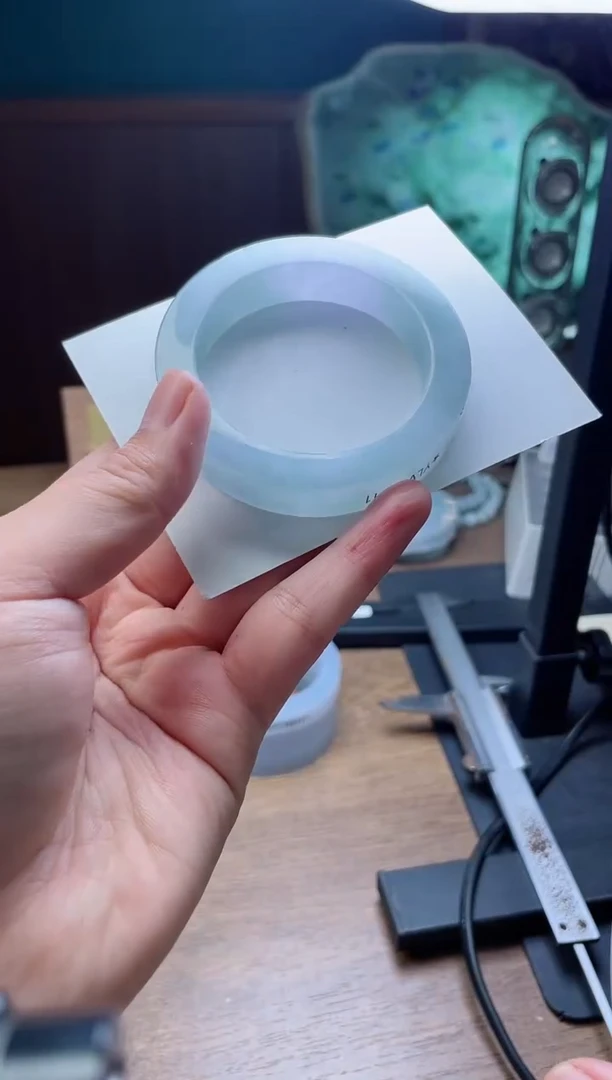 未镶嵌手镯定制翡翠连定制