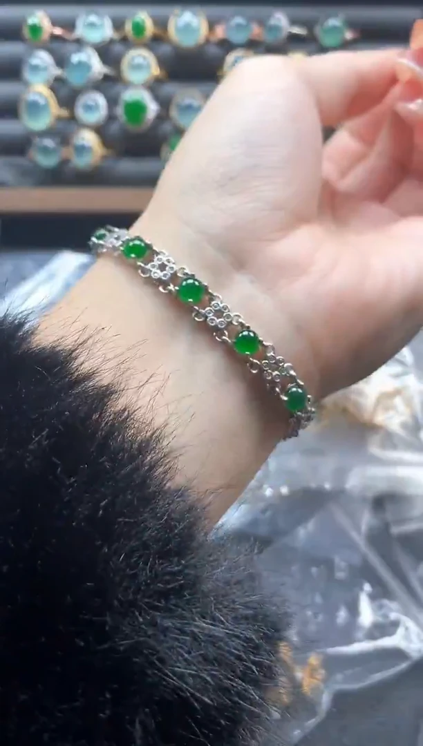 未镶嵌戒指翡翠51511