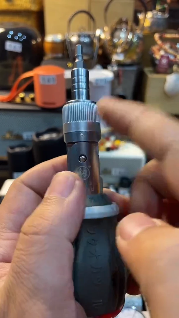 瓷片闪购商品 如图所示