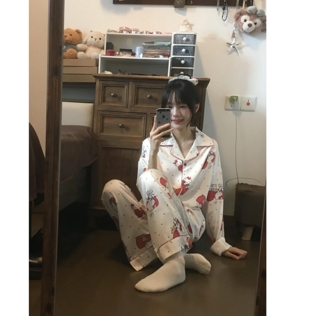 2025秋季新款韩系时尚舒适高级印花甜美hellokitty冰丝家居套装女