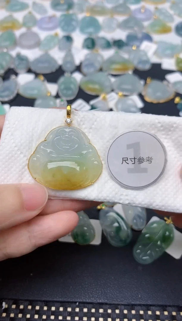 颈饰18K金镶嵌翡翠天然缅甸A货翡翠