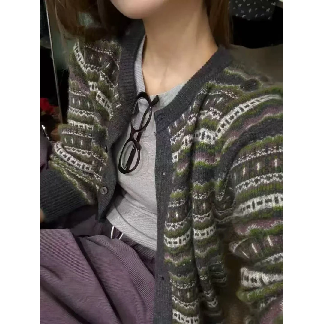 秋冬韩版宽松2025费尔岛复古风女款针织开衫上衣百搭减龄休闲1381