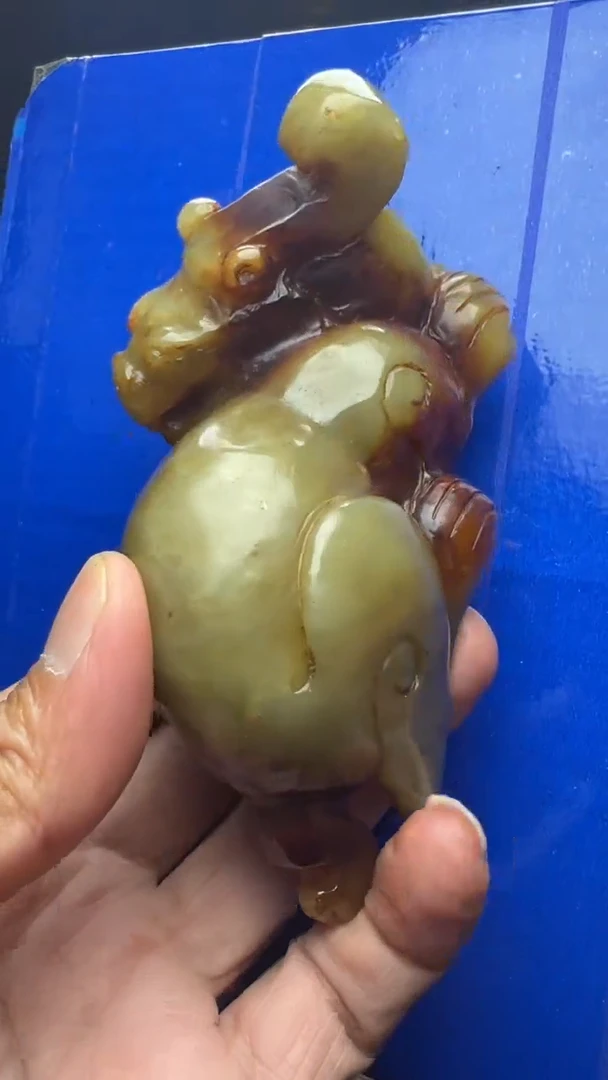 和田玉未镶嵌把件用****5和田玉