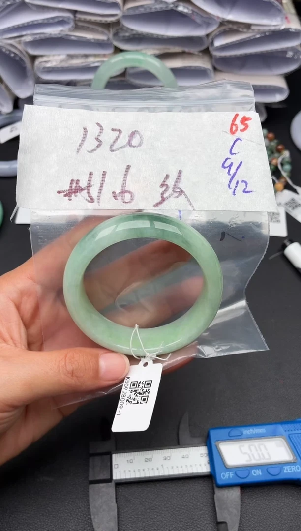 未镶嵌定制翡翠毛货需精细抛光多样性发1件65