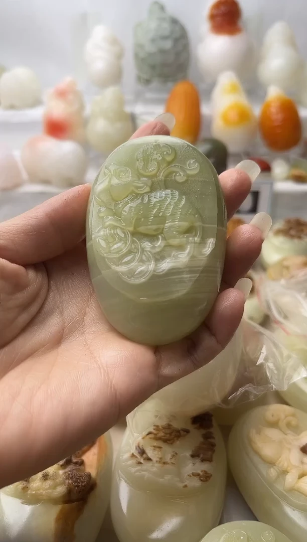 石材方解石手把件不退换鼠