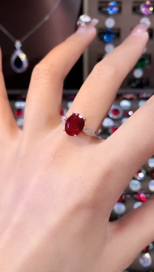 银S925镶嵌戒指红宝石810酒红银色