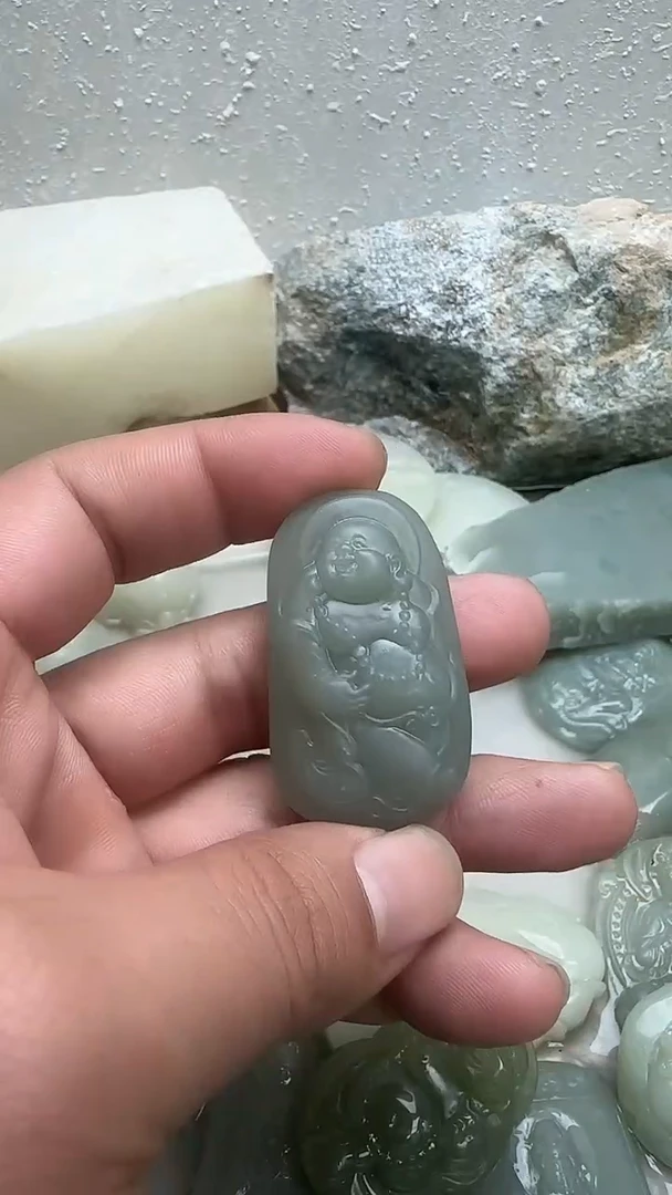 颈饰未镶嵌和田玉10