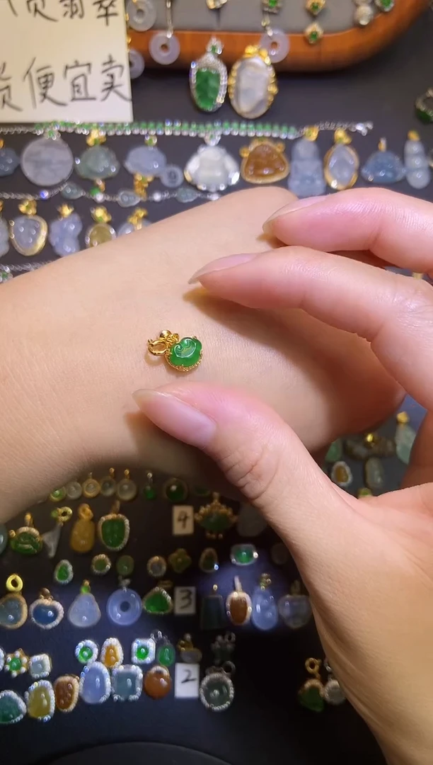 翡翠银S925镶嵌吊坠(不含链)天然A货翡翠